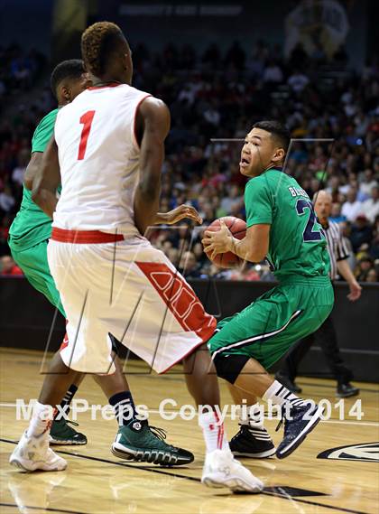 Thumbnail 1 in Overland vs. Denver East (CHSAA 5A Semifinal) photogallery.