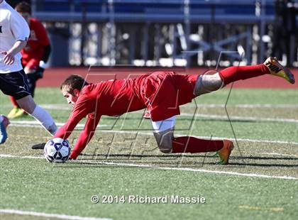 Thumbnail 2 in Branford vs. Avon (CIAC Class L Final) photogallery.