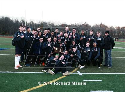 Thumbnail 3 in Branford vs. Avon (CIAC Class L Final) photogallery.