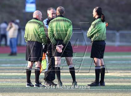 Thumbnail 2 in Branford vs. Avon (CIAC Class L Final) photogallery.