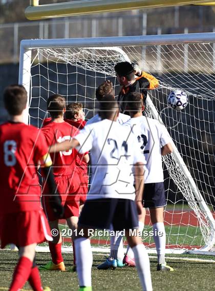 Thumbnail 1 in Branford vs. Avon (CIAC Class L Final) photogallery.