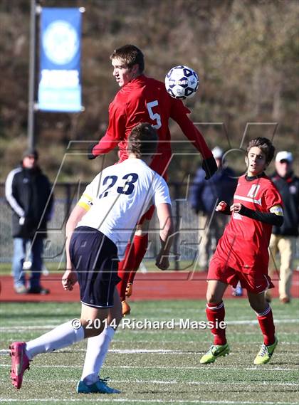 Thumbnail 3 in Branford vs. Avon (CIAC Class L Final) photogallery.