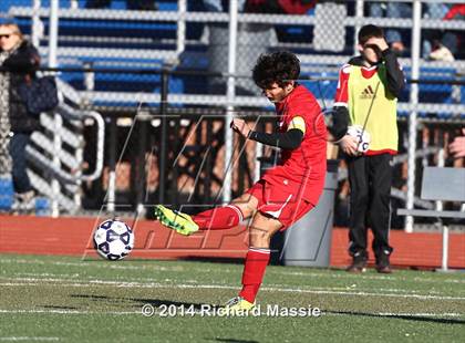 Thumbnail 2 in Branford vs. Avon (CIAC Class L Final) photogallery.