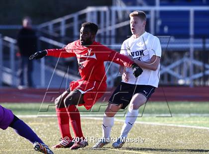 Thumbnail 2 in Branford vs. Avon (CIAC Class L Final) photogallery.
