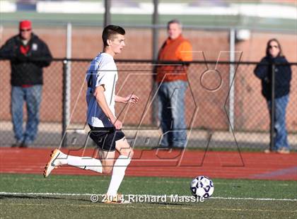 Thumbnail 3 in Branford vs. Avon (CIAC Class L Final) photogallery.