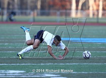 Thumbnail 2 in Branford vs. Avon (CIAC Class L Final) photogallery.