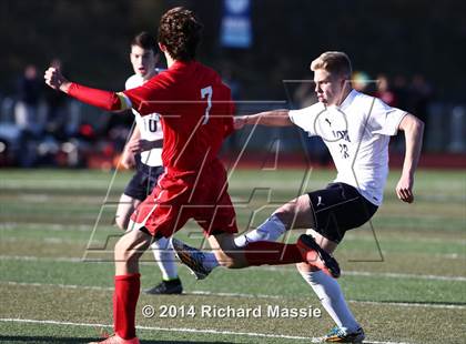 Thumbnail 2 in Branford vs. Avon (CIAC Class L Final) photogallery.