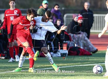 Thumbnail 2 in Branford vs. Avon (CIAC Class L Final) photogallery.