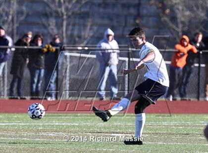 Thumbnail 2 in Branford vs. Avon (CIAC Class L Final) photogallery.
