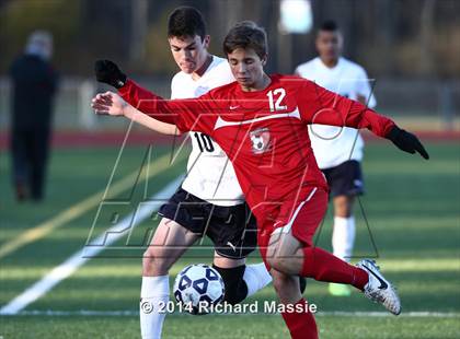 Thumbnail 2 in Branford vs. Avon (CIAC Class L Final) photogallery.