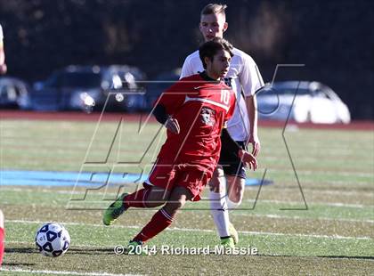 Thumbnail 2 in Branford vs. Avon (CIAC Class L Final) photogallery.