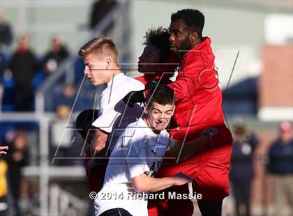 Thumbnail 3 in Branford vs. Avon (CIAC Class L Final) photogallery.