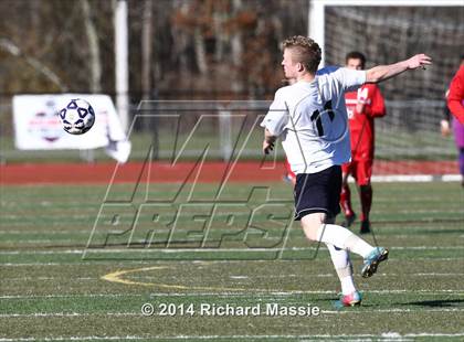 Thumbnail 3 in Branford vs. Avon (CIAC Class L Final) photogallery.