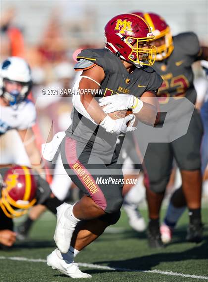 Thumbnail 1 in Menlo-Atherton vs. Pleasant Valley (Honor Bowl) photogallery.
