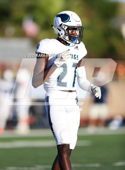 Thumbnail 1 in Menlo-Atherton vs. Pleasant Valley (Honor Bowl) photogallery.