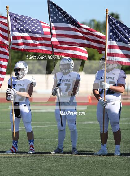 Thumbnail 1 in Menlo-Atherton vs. Pleasant Valley (Honor Bowl) photogallery.