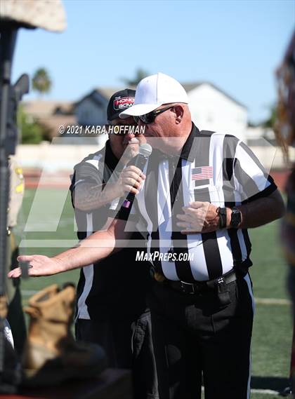 Thumbnail 1 in Menlo-Atherton vs. Pleasant Valley (Honor Bowl) photogallery.