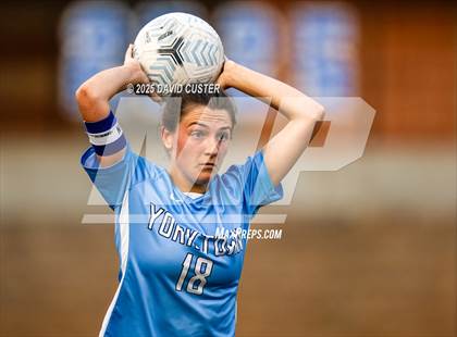 Thumbnail 2 in Oakton @ Yorktown (VHSL Region 6 Class D Semi-Final) photogallery.