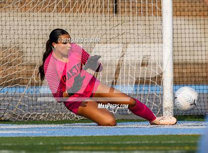 Thumbnail 2 in Oakton @ Yorktown (VHSL Region 6 Class D Semi-Final) photogallery.