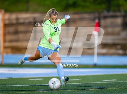 Thumbnail 3 in Oakton @ Yorktown (VHSL Region 6 Class D Semi-Final) photogallery.