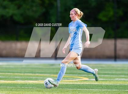 Thumbnail 2 in Oakton @ Yorktown (VHSL Region 6 Class D Semi-Final) photogallery.