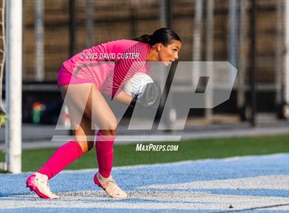 Thumbnail 3 in Oakton @ Yorktown (VHSL Region 6 Class D Semi-Final) photogallery.