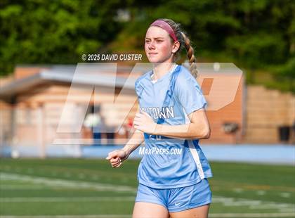 Thumbnail 2 in Oakton @ Yorktown (VHSL Region 6 Class D Semi-Final) photogallery.
