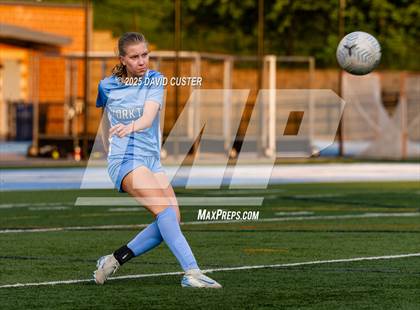 Thumbnail 3 in Oakton @ Yorktown (VHSL Region 6 Class D Semi-Final) photogallery.