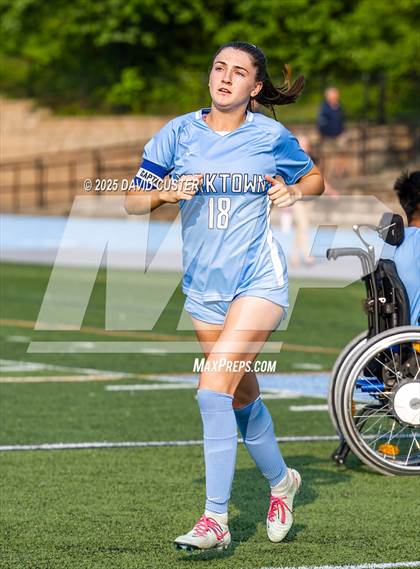 Thumbnail 2 in Oakton @ Yorktown (VHSL Region 6 Class D Semi-Final) photogallery.