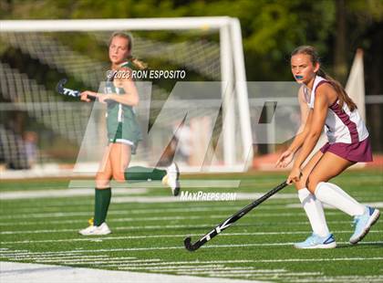 Thumbnail 1 in Harborfields @ East Hampton photogallery.