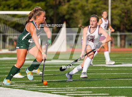 Thumbnail 3 in Harborfields @ East Hampton photogallery.
