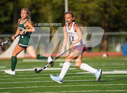 Thumbnail 3 in Harborfields @ East Hampton photogallery.