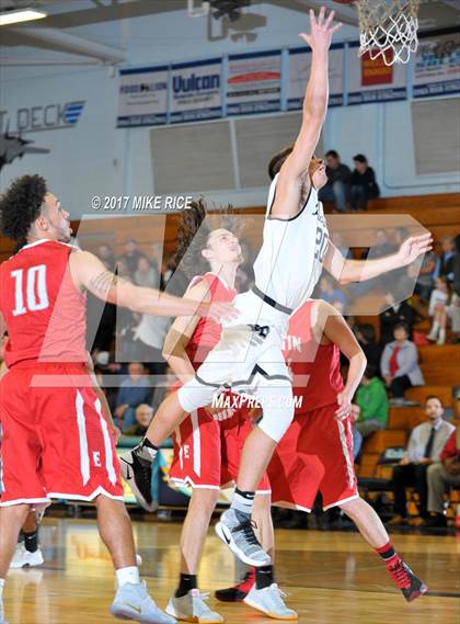Thumbnail 2 in North Buncombe vs. Erwin (MAC 3A/4A Semifinal Playoff) photogallery.