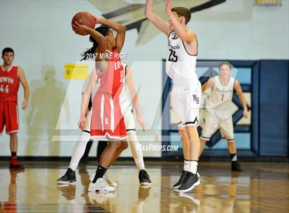 Thumbnail 2 in North Buncombe vs. Erwin (MAC 3A/4A Semifinal Playoff) photogallery.