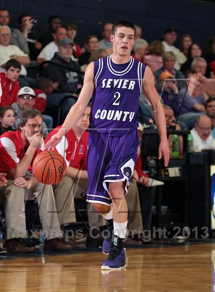 Thumbnail 3 in Sevier County vs Jefferson County  (D2AAA District Championship) photogallery.