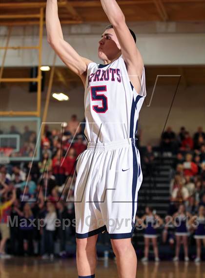 Thumbnail 2 in Sevier County vs Jefferson County  (D2AAA District Championship) photogallery.