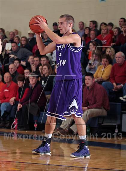 Thumbnail 3 in Sevier County vs Jefferson County  (D2AAA District Championship) photogallery.