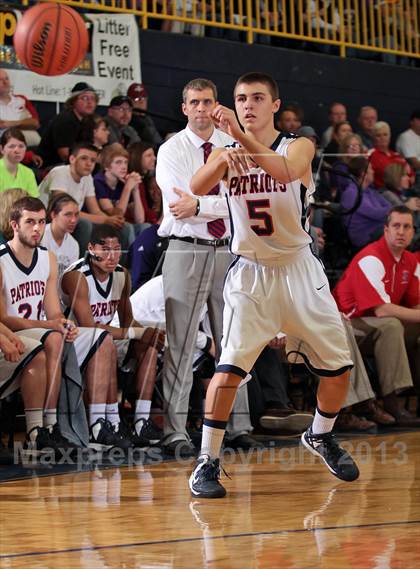 Thumbnail 3 in Sevier County vs Jefferson County  (D2AAA District Championship) photogallery.