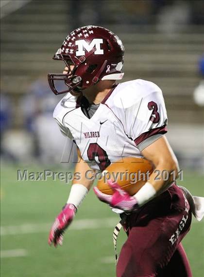 Thumbnail 3 in Gunter vs. Mildred (2A Region ll Division ll State Quarterfinals ) photogallery.