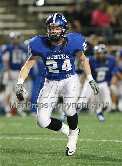 Thumbnail 3 in Gunter vs. Mildred (2A Region ll Division ll State Quarterfinals ) photogallery.