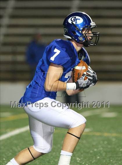 Thumbnail 2 in Gunter vs. Mildred (2A Region ll Division ll State Quarterfinals ) photogallery.