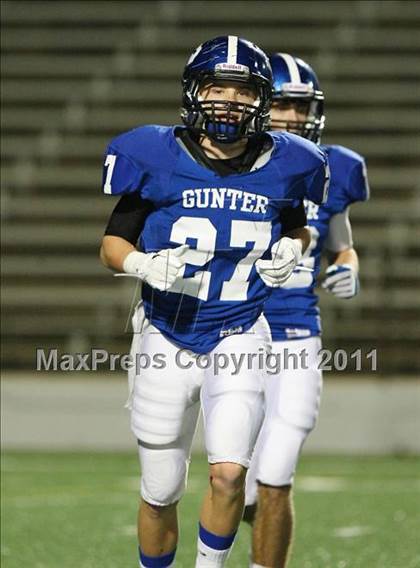 Thumbnail 3 in Gunter vs. Mildred (2A Region ll Division ll State Quarterfinals ) photogallery.