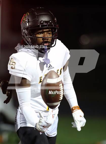 Thumbnail 3 in Regents vs. Fort Bend Christian Academy (TAPPS Division II Quarterfinal) photogallery.