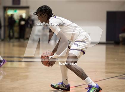 Thumbnail 3 in St. Rita vs. Christian Brothers photogallery.