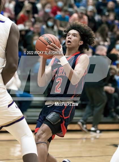 Thumbnail 2 in St. Rita vs. Christian Brothers photogallery.