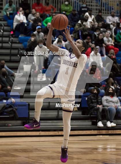 Thumbnail 1 in St. Rita vs. Christian Brothers photogallery.