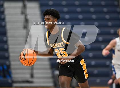 Thumbnail 3 in Manchester vs St. John-Vianney (WOBM Christmas Classic) photogallery.