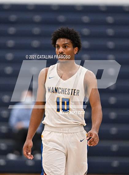 Thumbnail 1 in Manchester vs St. John-Vianney (WOBM Christmas Classic) photogallery.