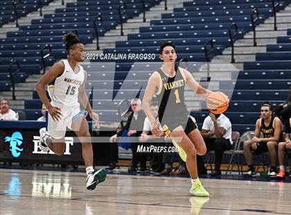 Thumbnail 3 in Manchester vs St. John-Vianney (WOBM Christmas Classic) photogallery.
