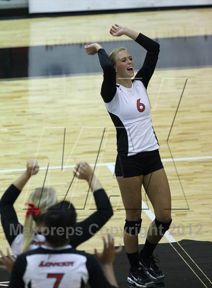 Thumbnail 1 in Allen @ Lovejoy photogallery.